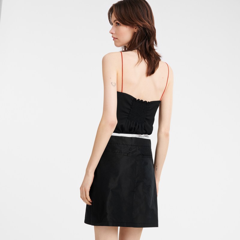 Longchamp Short skirt with belt patch - Technical taffeta Dresses & Skirts Black | ZW99-V0JX