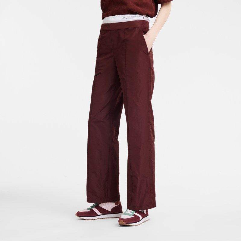 Longchamp Straight pants with patch - Technical taffeta Trousers & shorts Burgundy | DS64-N7YU